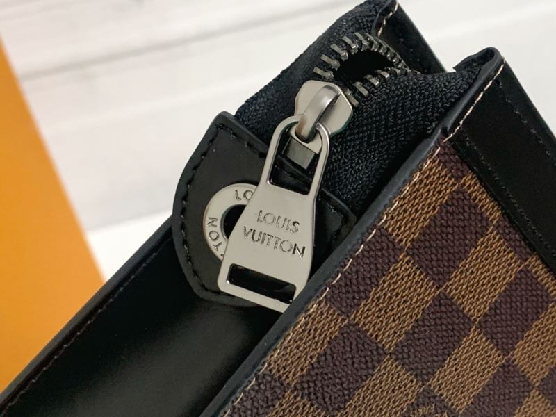 Louis Vuitton Clutch Bags